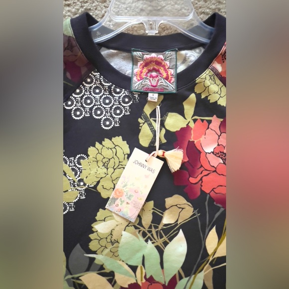 Brand new with tag Johnny was sierra raglan sweatshirt size S - Picture 9 of 10